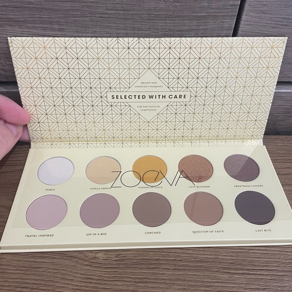 ZOEVA Blanc Fusion Eyeshadow Palette - Picture 2 of 7